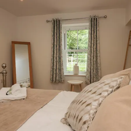 Heather's Carlisle (Cumbria)